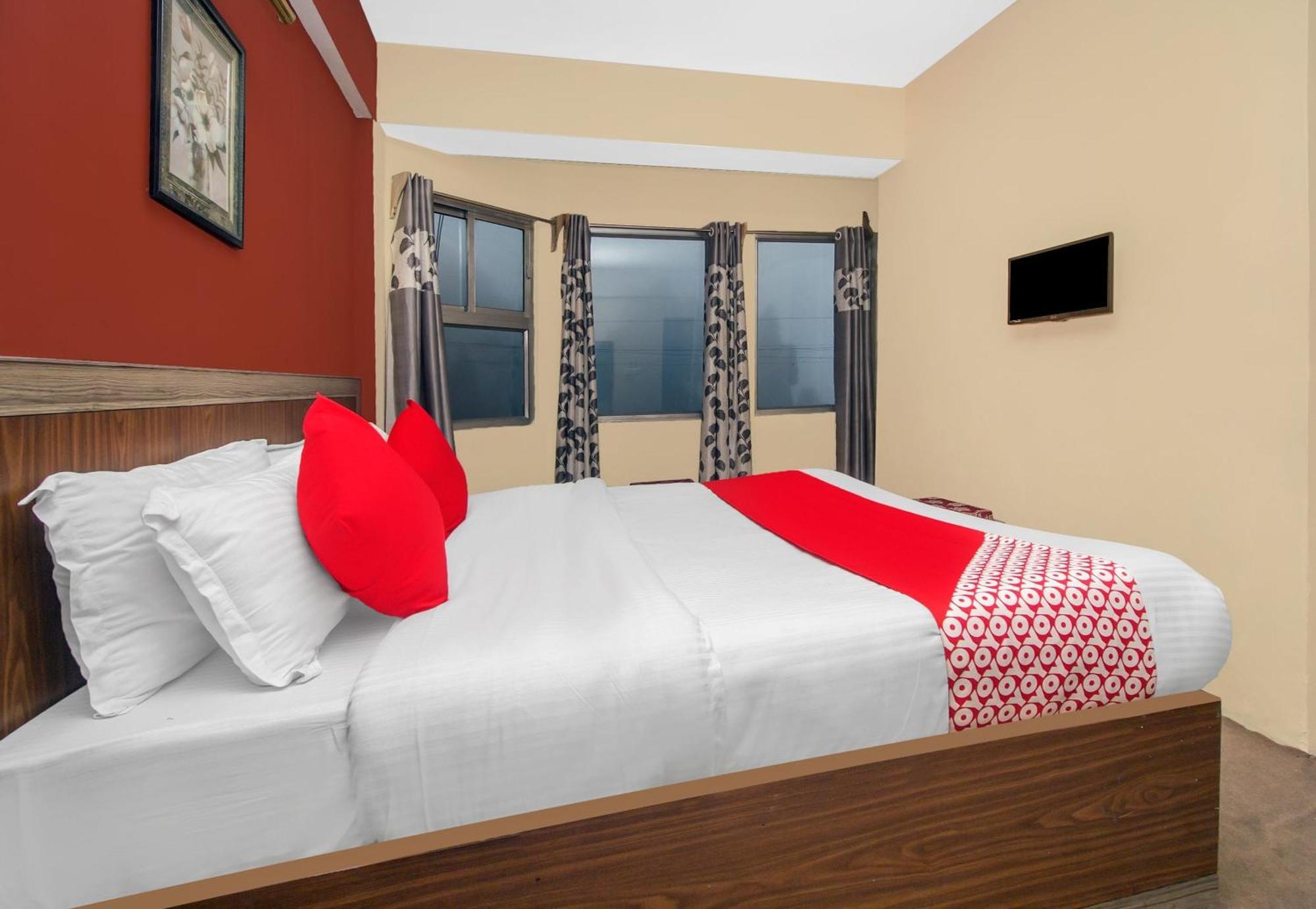 Hotel Hill Grand Himalaya Ghum Exterior photo